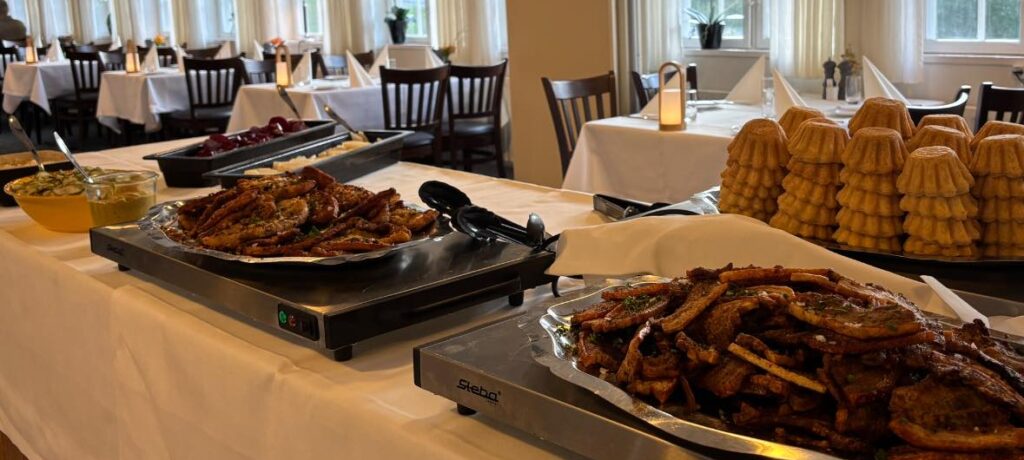 556854463_1407786631354694_4979761397965616192_n